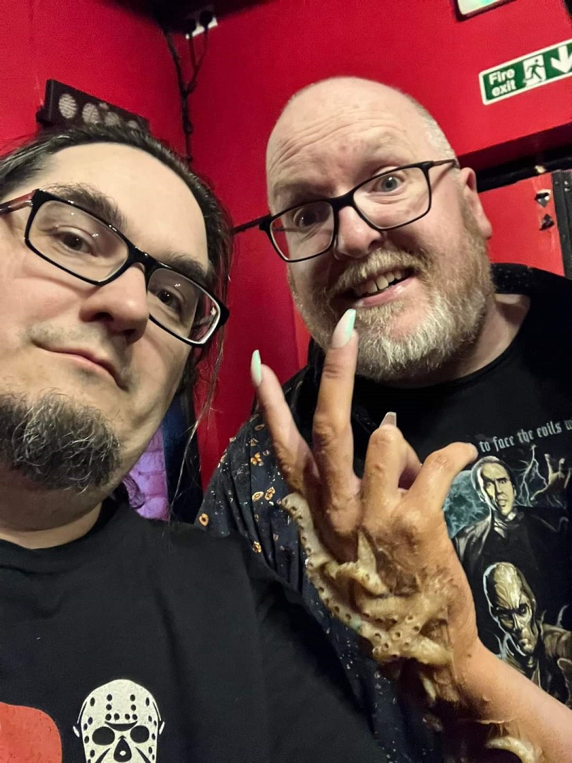 Nathan Head doubling as The Mogern's forearm in the original ending